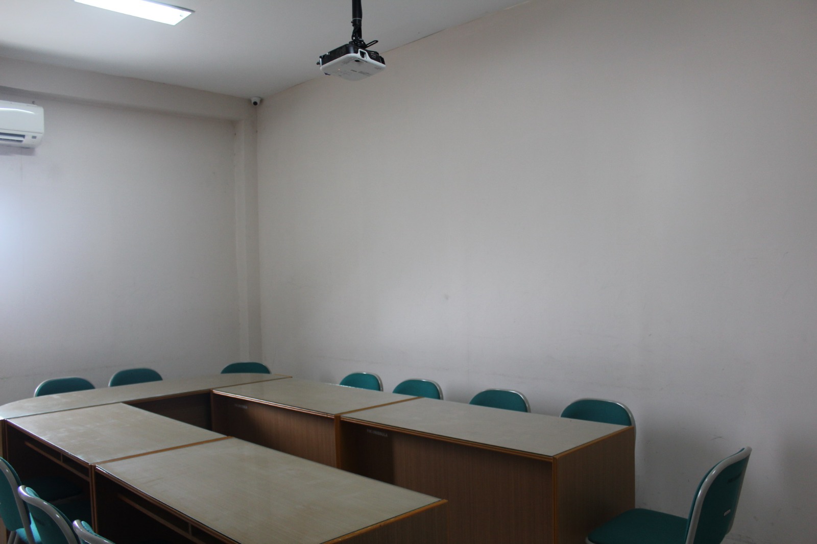 Ruang Kelas Smart Classroom 2